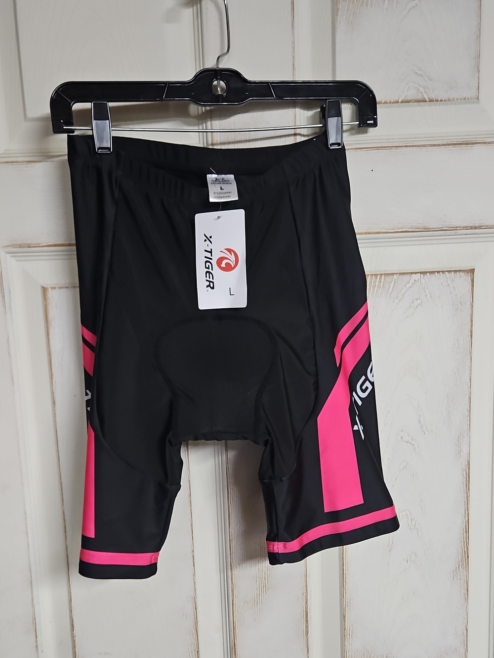 X-Tiger Women's Black & Pink Padded Cycling Shorts